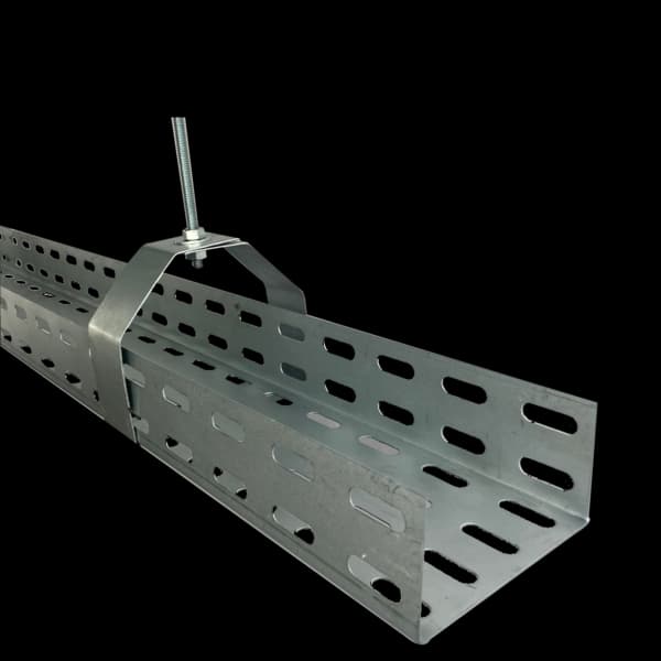 Eletrocalha Perfurada Com Virola G-Pz 100x100x3000mm #24